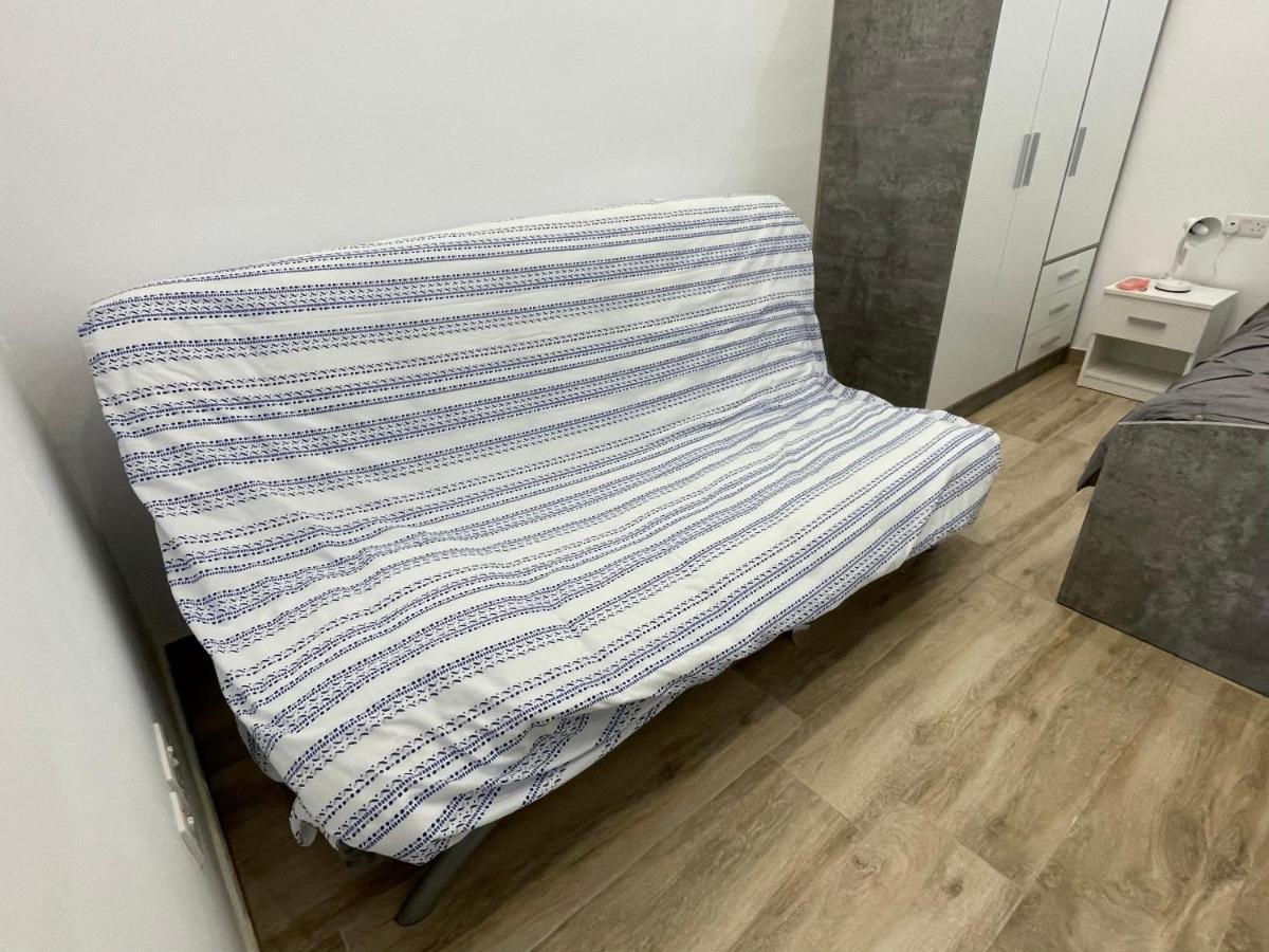 Brand New Appartement Of Two Bedrooms In Sliema Luaran gambar